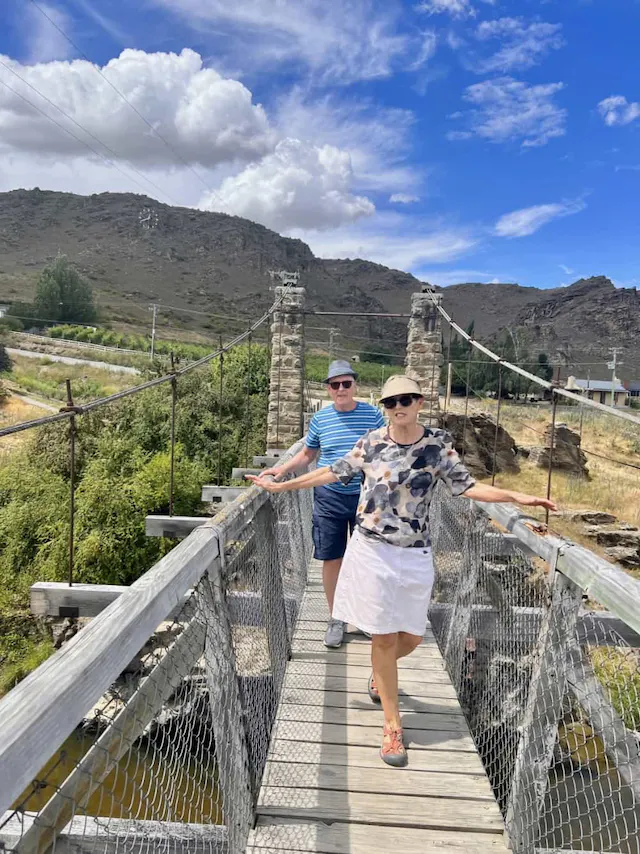 Judy and Leslie on Shaky Bridge