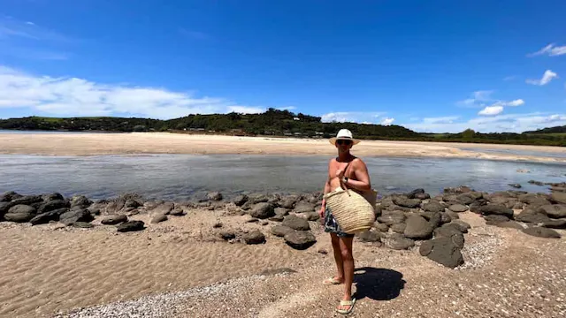 Johnny ready for the beach