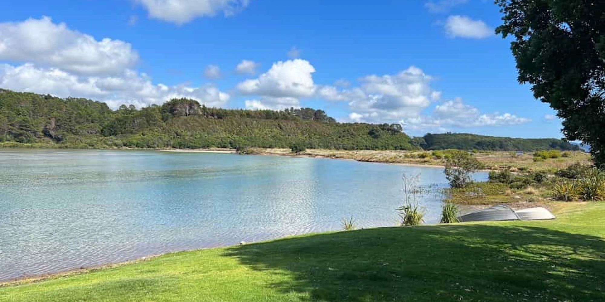 The lagoon by Pohukatawa Cottage